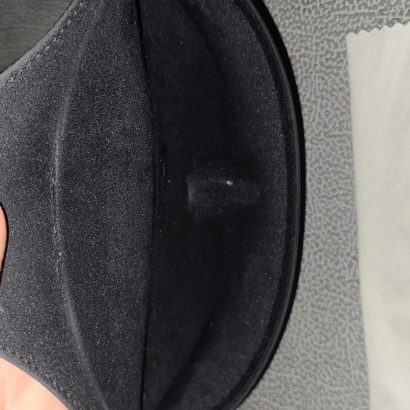 RayBan Polarized Sunglasses with Case. Perscription glasses. - Picture 11 of 11